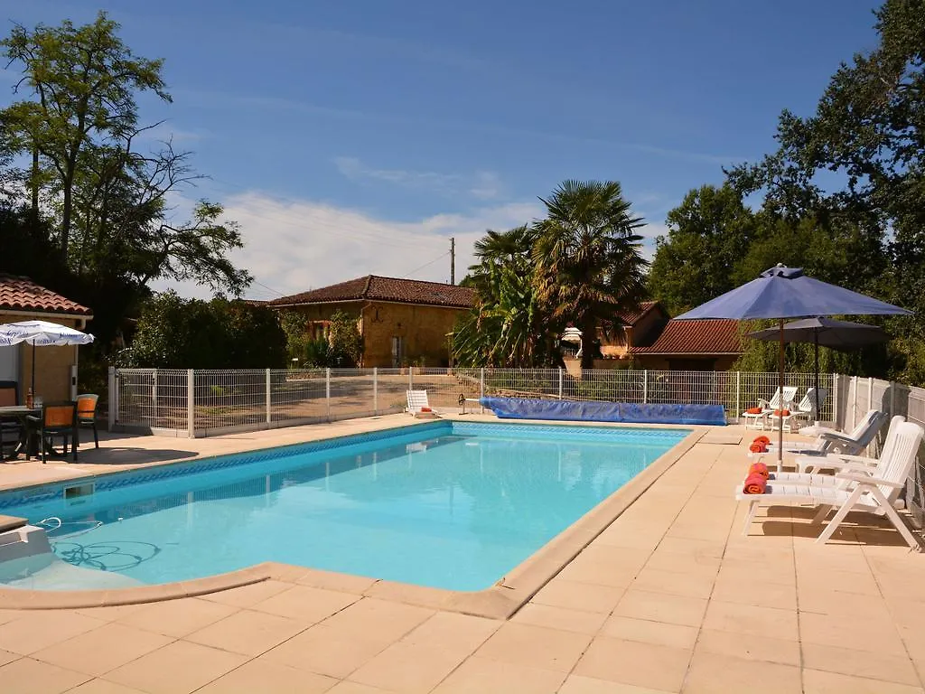 Traditional Villa With Pool Estang 0*,
